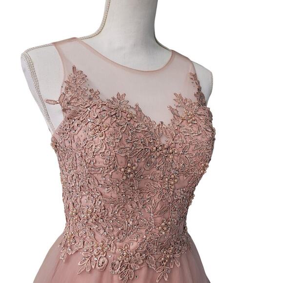 NWT Short Mauve Pink Dress Size 4 - Picture 3 of 7